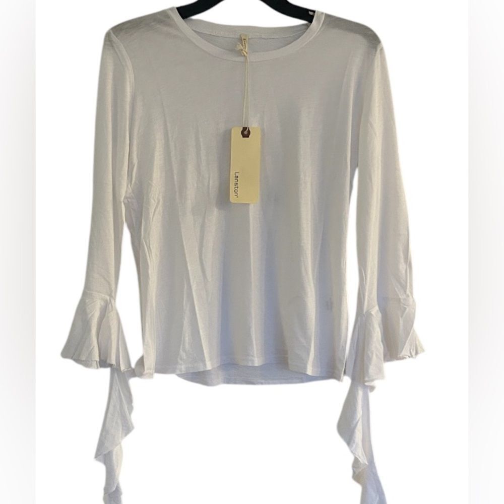 Lanston Revolve White Flutter Sleeve Top Size Large New with tags